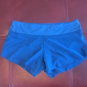 Lululemon Shorts with scalloped trim!